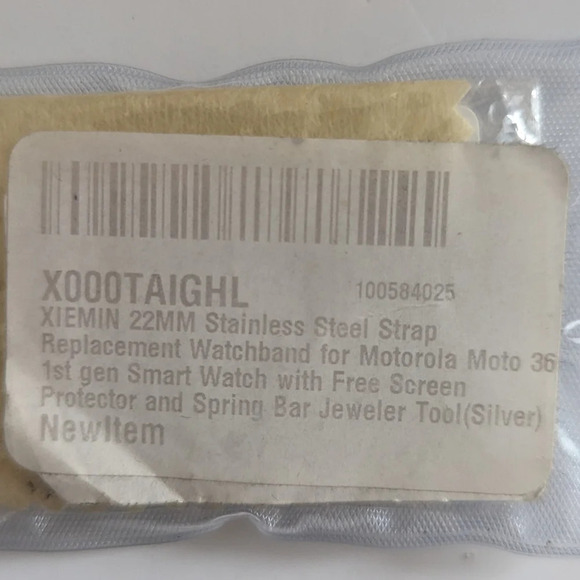 Stainless Steel Strap for Motorola 36 1st Gen Smart Watch - Picture 2 of 5